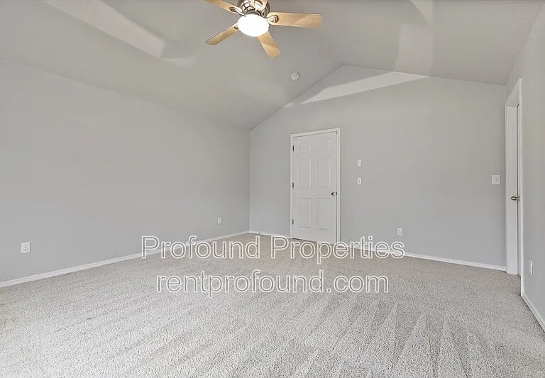 17634 SW September Ln — Photo 24