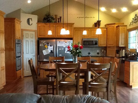 Kitchen/Informa(From Living)