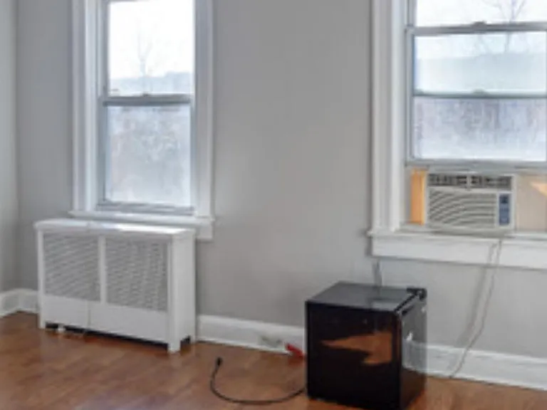 403 Drew St — Photo 8