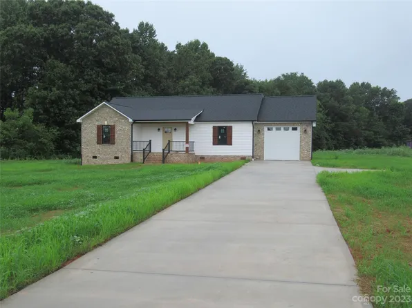 271 Northbrook Iii School Rd, Vale, NC 28168