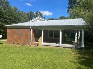 4515 Skyline Dr, Anniston, AL 36206