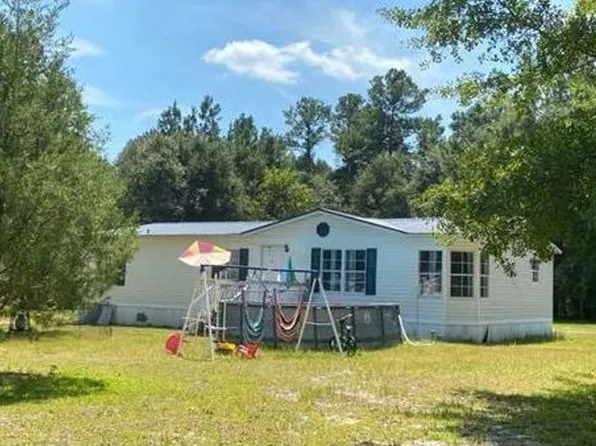1236 Myrtlewood Dr, Darlington, SC 29540