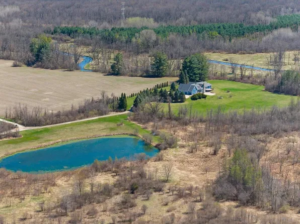 1111 Pleasant Valley ROAD, West Bend, WI 53095