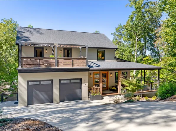 628 N Flagship Dr, Salem, SC 29676