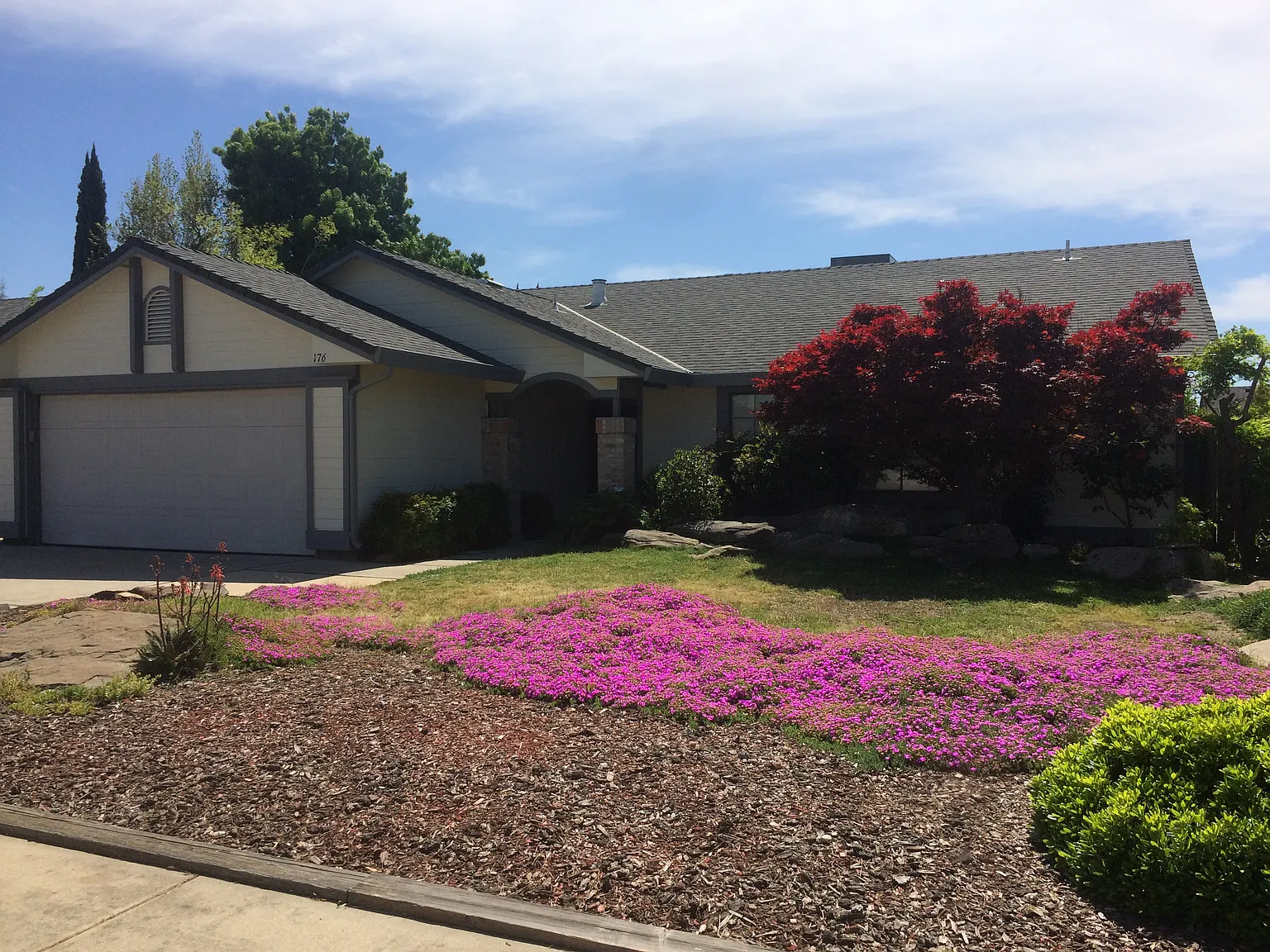 176 Madrona Dr photo 1