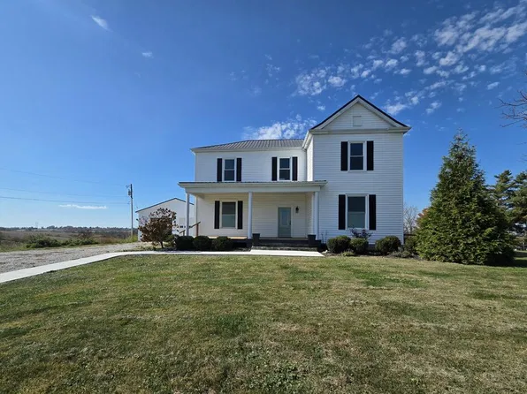 132 W Maple Leaf Rd, Maysville, KY 41056