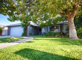 422 Lancaster Dr, Manteca, CA