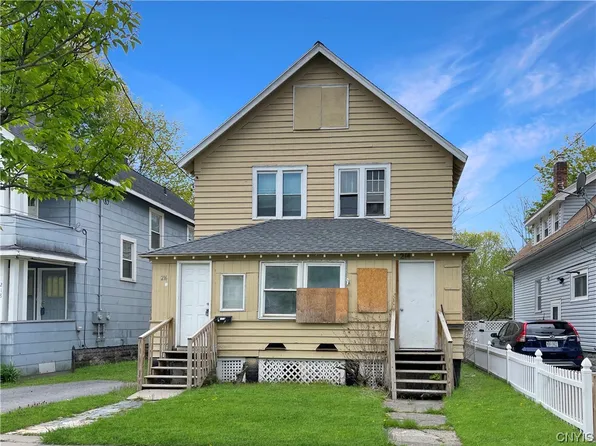 214-16 Herriman St, Syracuse, NY 13204