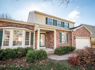 1050 Brittany Rd, Lake Zurich, IL 60047