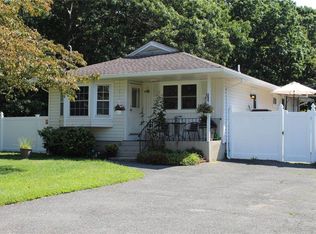 383 Orchid Dr, Mastic Beach, NY 11951