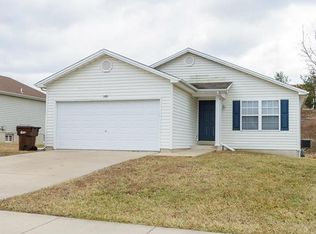 370 Sandra Way, Winfield, MO 63389