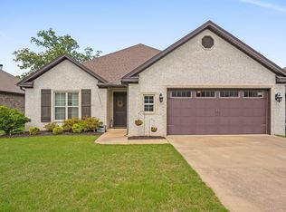 9224 Meadow Gardens Cir, Sherwood, AR 72120