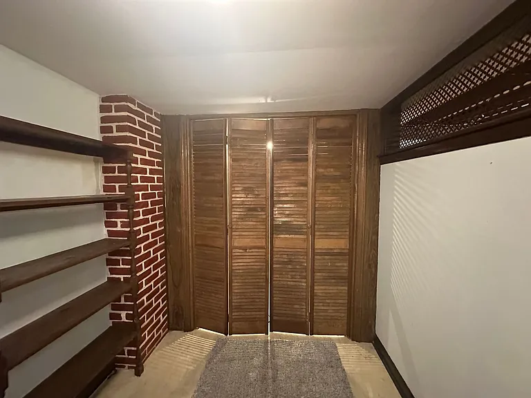 1321 Peaks St — Photo 35