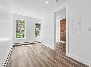 338 Hart St #3R, Brooklyn, NY 11206