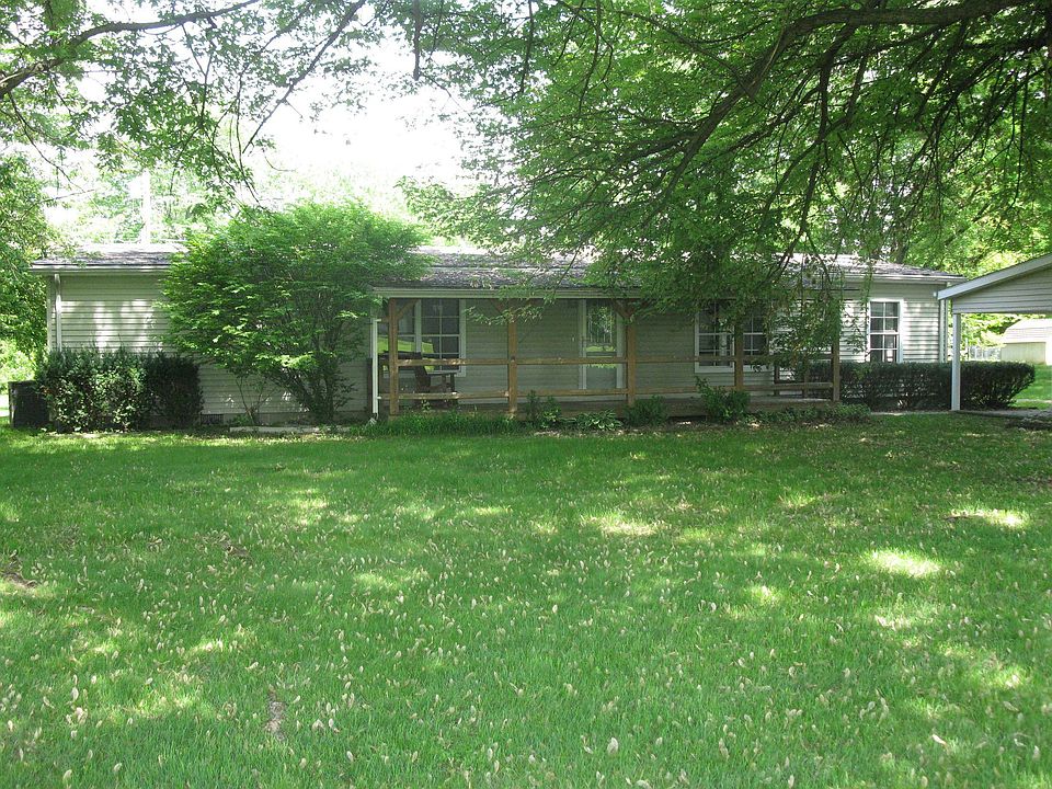 1st image of 717 W 5th St