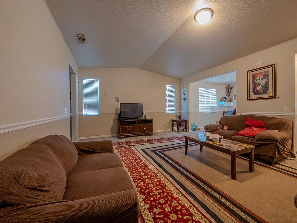 4330 Maple St, Firebaugh, CA 93622 MLS 605072 Zillow