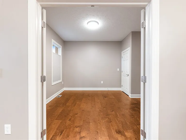 1352 Creeks Edge Dr — Photo 12