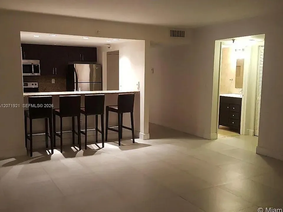 850 N Miami Ave #W-2205