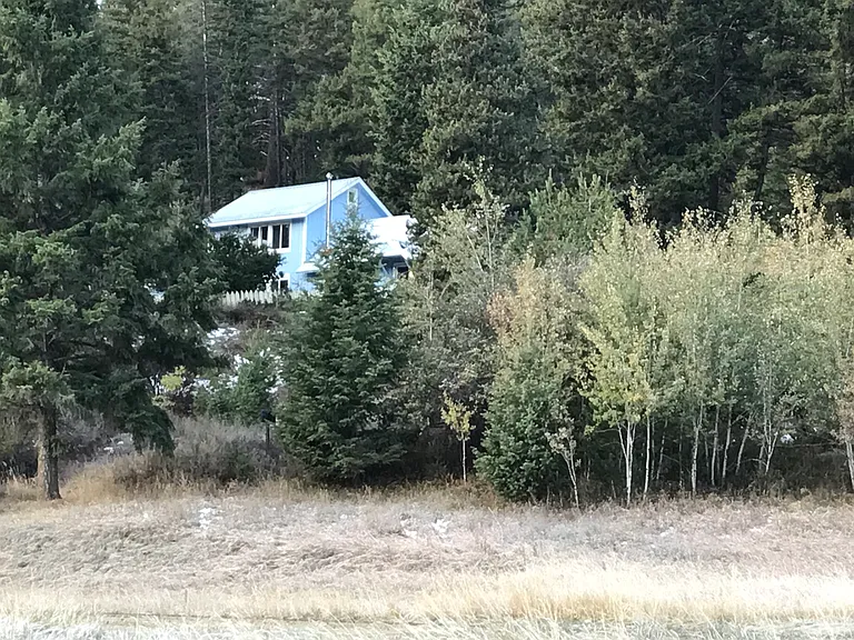 2209 Panther Creek Rd — Photo 2