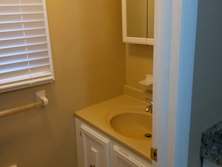 147 Allen St #147 — Photo 10