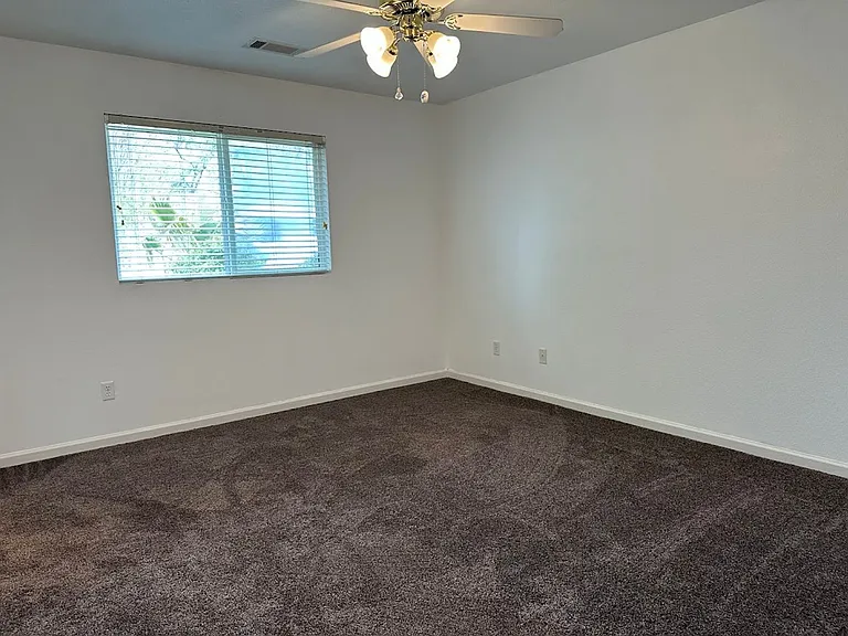 3536 Barkwood Dr — Photo 17