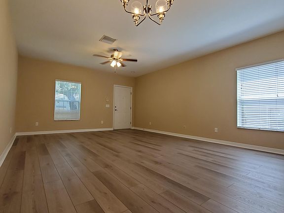 3rd image of 15736 Fishhawk Falls Dr