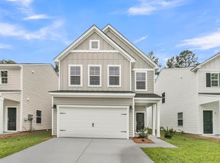 225 Central Creek Dr, Goose Creek, SC 29445