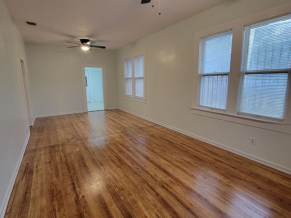 5th image of 2114 Virginia Blvd