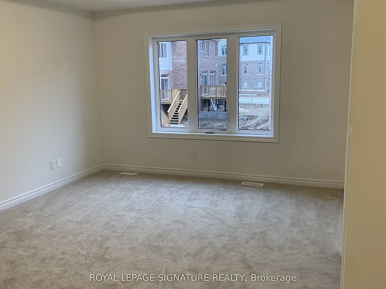 30 Roywood St — Photo 6