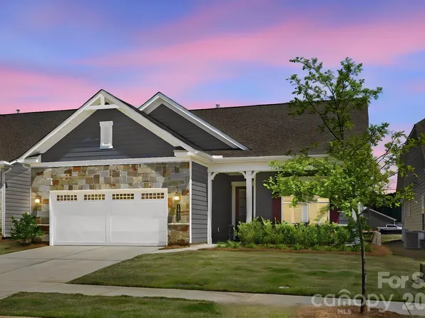 1035 Rabbit Hill Ln, Monroe, NC 28110