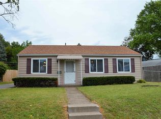 4001 12th St, Moline, IL 61265