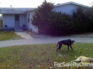 11690 Pope Rd, Jonesville, MI 49250