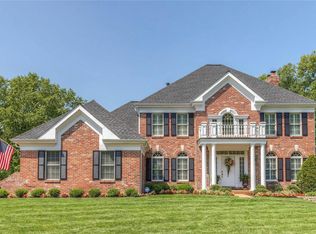 849 Cabernet Ln, Saint Albans, MO