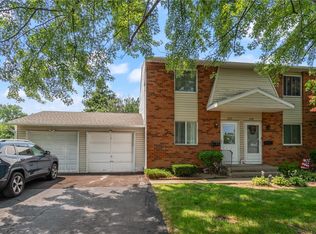 222 Fox Run, Rochester, NY 14606