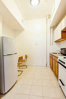 Rented by Triumph Property Group | media 10