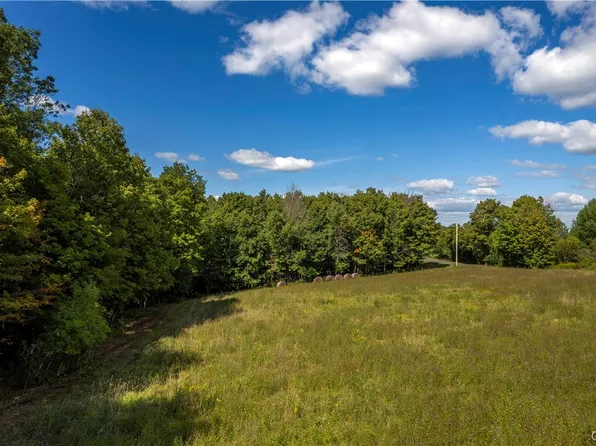 001 Moore Road, Stockbridge, NY 13409