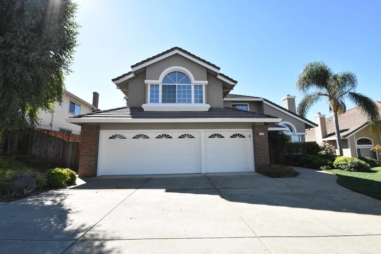 4166 Pinot Gris Way photo 1