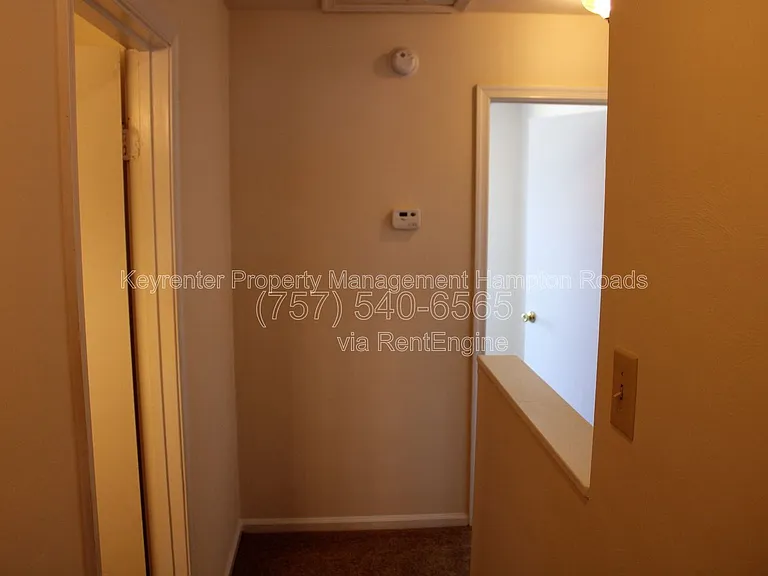 1 Peachtree Ct — Photo 34