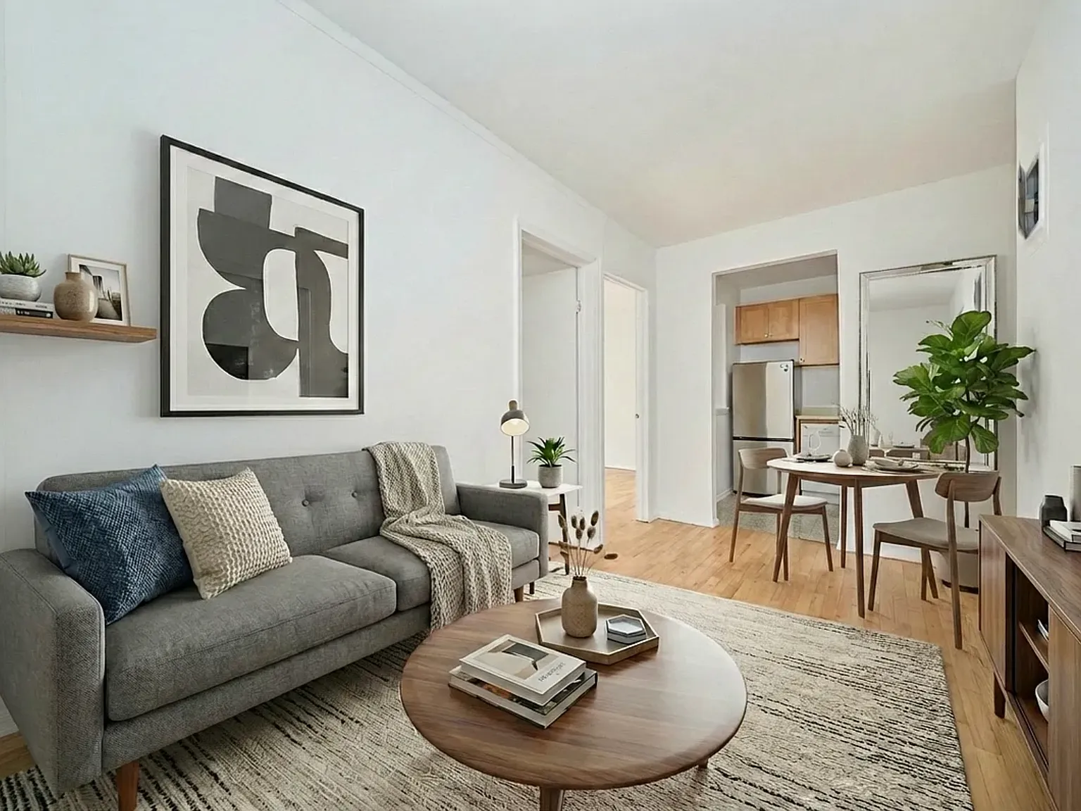 312 East 30th Street — Photo 1
