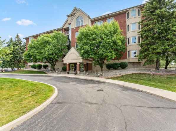 8445 Manor Ave Unit 106, Munster, IN 46321