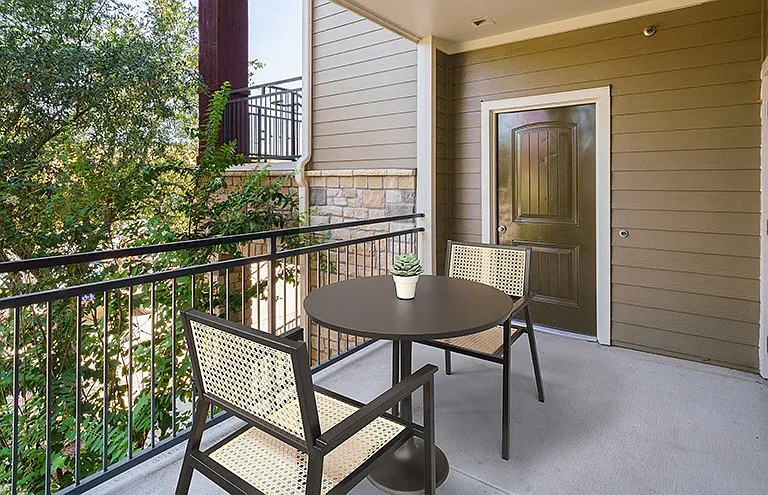 Northgate Oaks Apartments — Photo 22