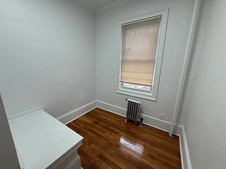 27-23 12th St #1 — Photo 14