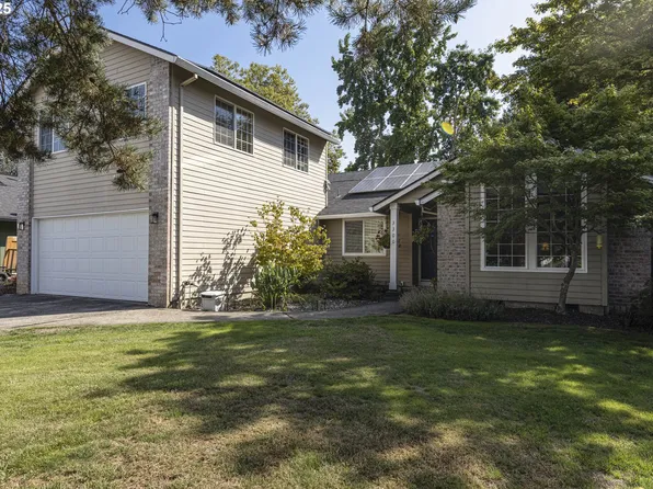 3300 N Morris St, Newberg, OR 97132