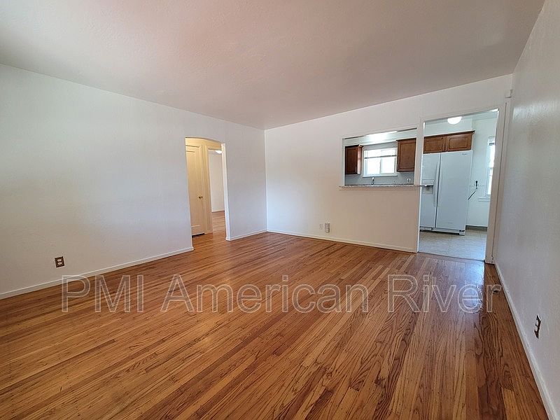 2721 18th Ave Sacramento, CA, 95820 Apartments for Rent Zillow