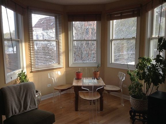 5th image of 3148 N Oakley Ave #Tw0