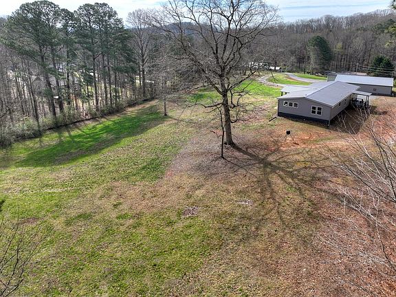 4th image of 190 Burgess Rd