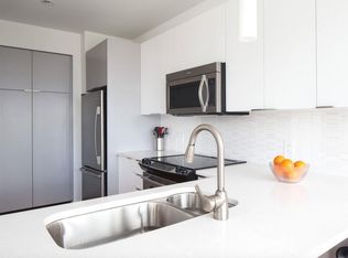 113 Kingston St #1407, Boston, MA 02111