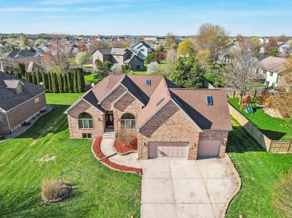 1940 Frawley Drive, Sun Prairie, WI 53590