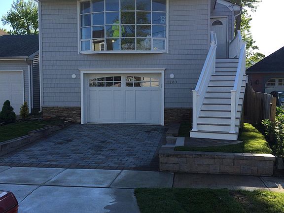 Exterior of raised ranch