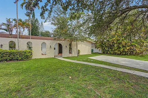 11860 SW 81st Rd Photo 1 11860 SW 81st Rd Photo 1
